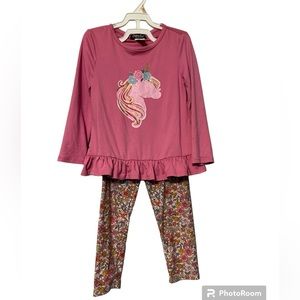 Rare Too - Girls 2 pc. outfit - Size 4T